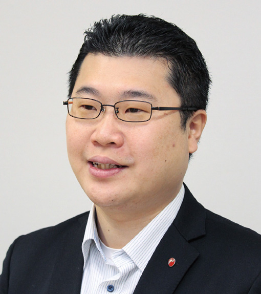 天野井輝章氏